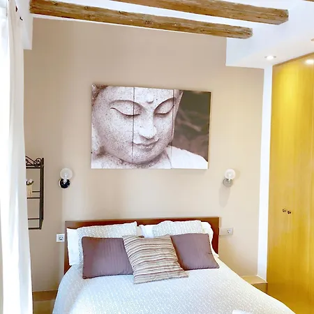 Nou Rambla 3 Bedroom Barcelona