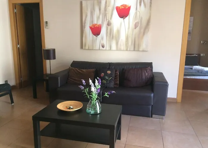 Nou Rambla 3 Bedroom Appartamento *
